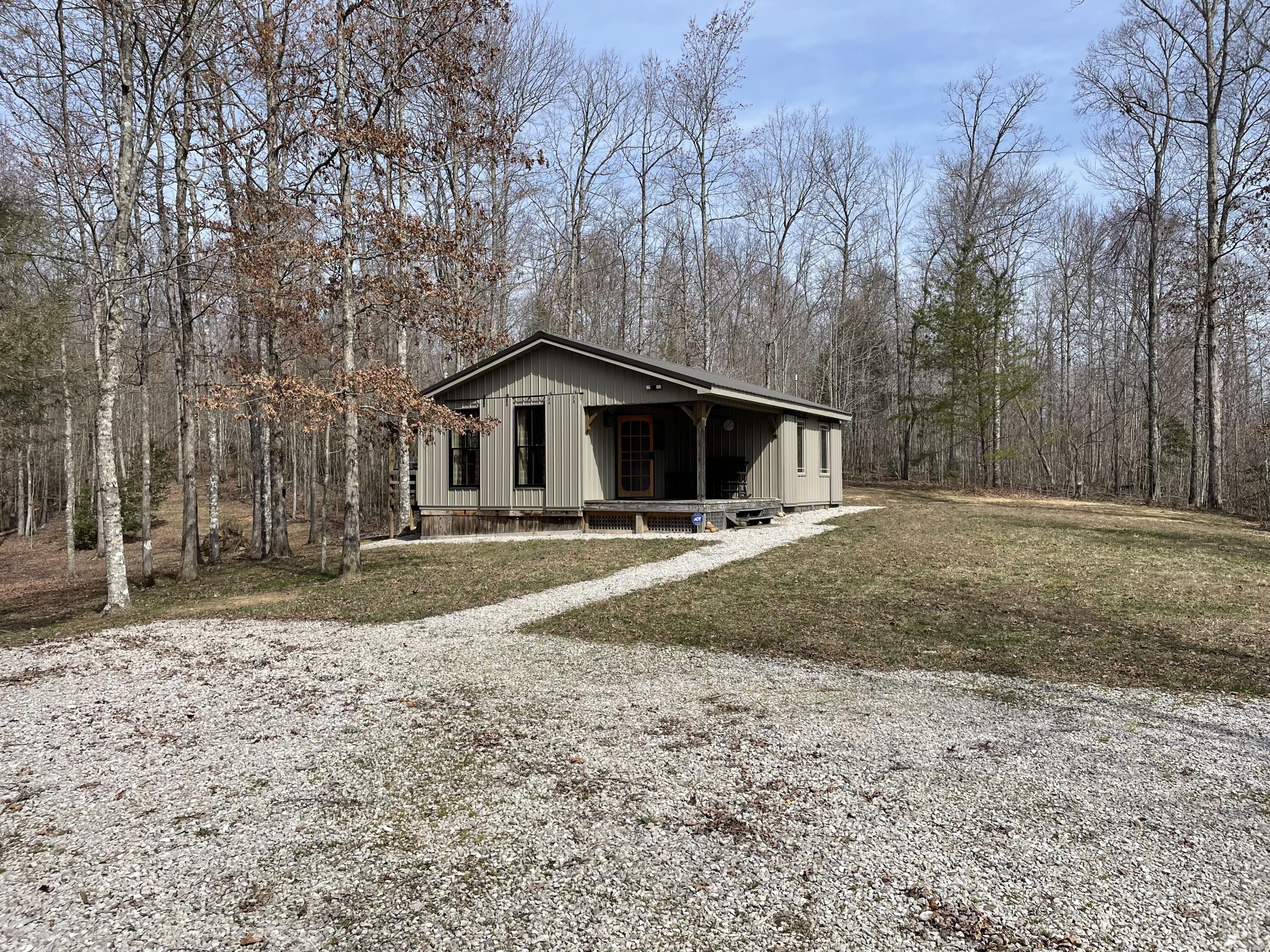 1712 Peters Br Road Somerset, KY 42501 - Photo 12 of 27 B7BA280C-897F-4C91-9BEB-497F31A95DAE