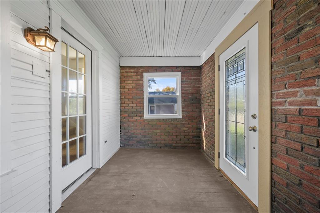 464 Franklin Street Slippery Rock, PA 16057 - Photo 10 of 45 a view of an entryway door