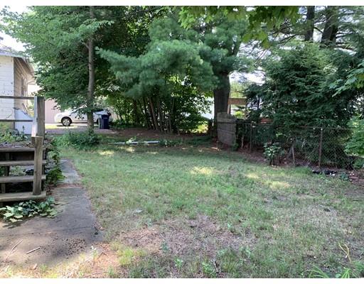 37 Thaxter Road Newton, MA 02460 - Photo 4 of 5