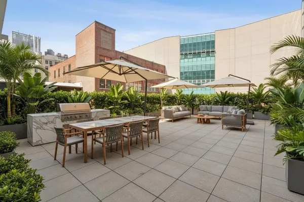 $1,800,000 | 611 West 56th Street, Unit 4E | Hell's Kitchen