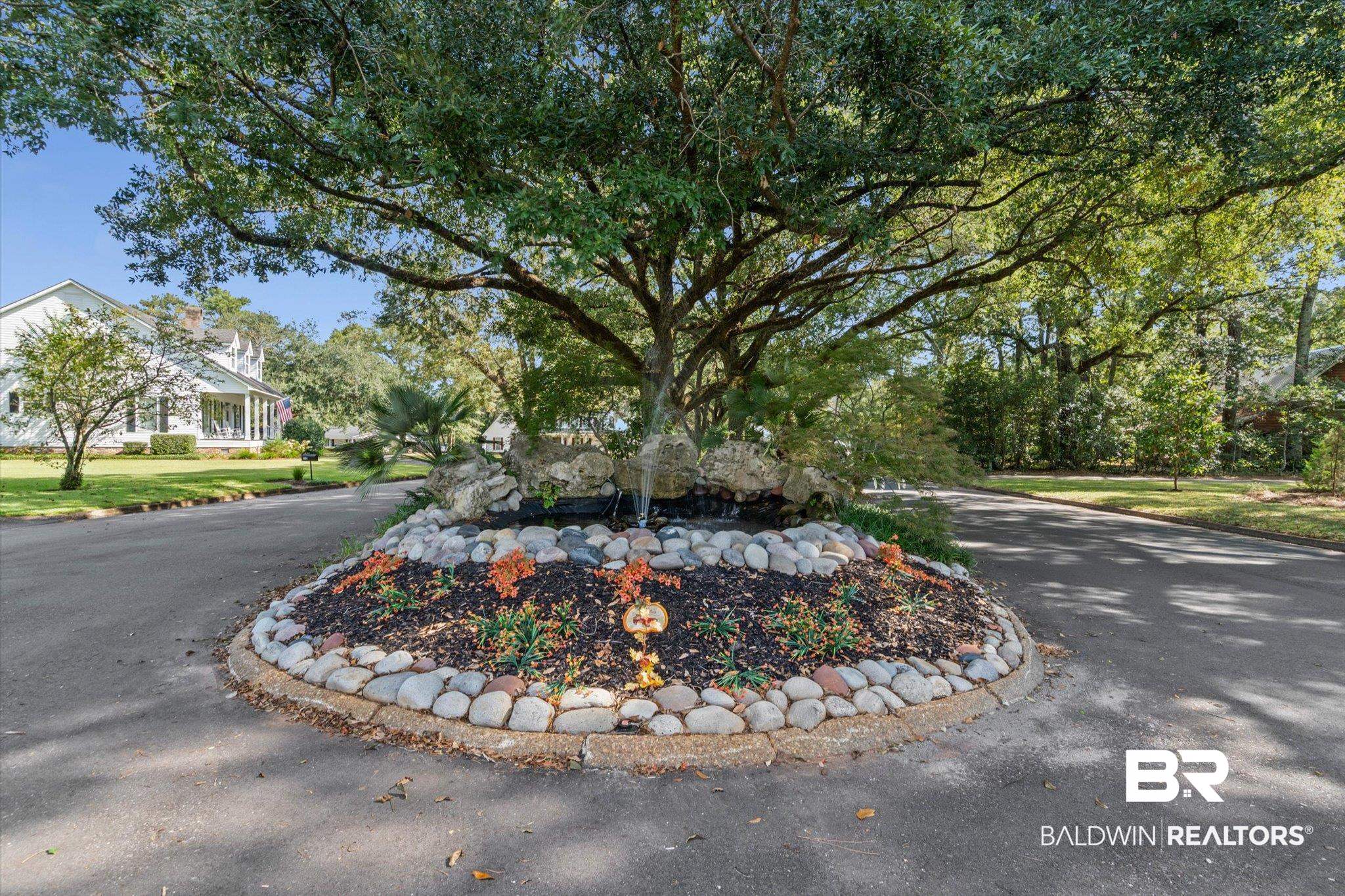 1900 Foxfire Road Mobile, AL 36618 - Photo 34 of 36 Surrounding community