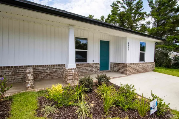 $1,695 | 6910 Sea Turtle Circle, Navarre, FL 32566