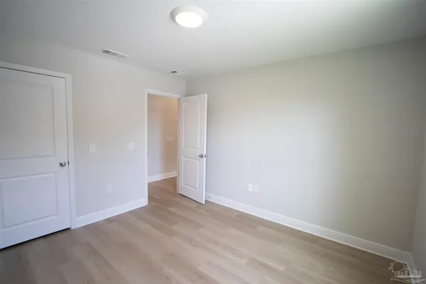 $1,695 | 6910 Sea Turtle Circle, Navarre, FL 32566