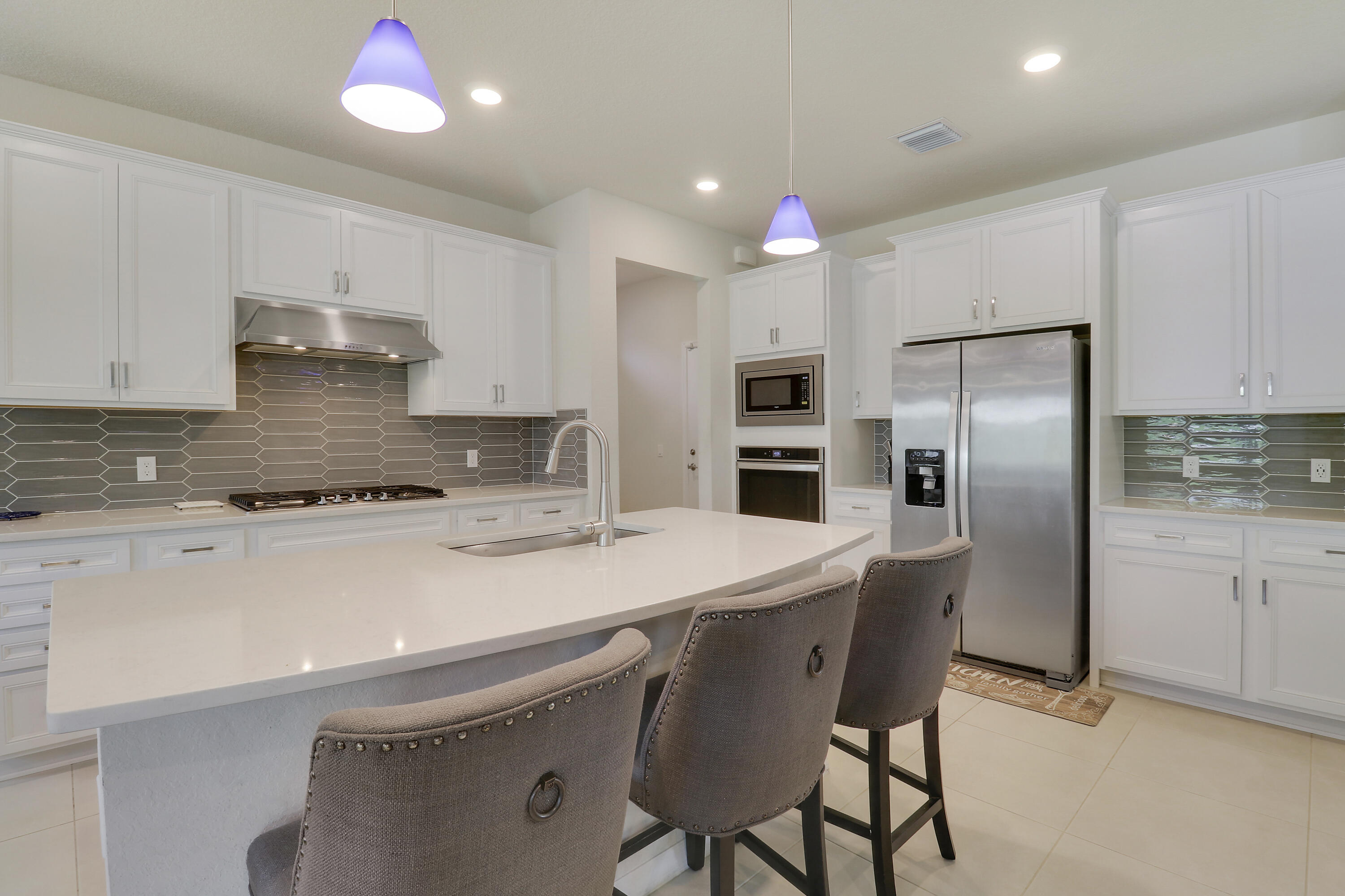 4795 Chantilly Road Wellington, FL 33467 - Photo 10 of 33 Kitchen
