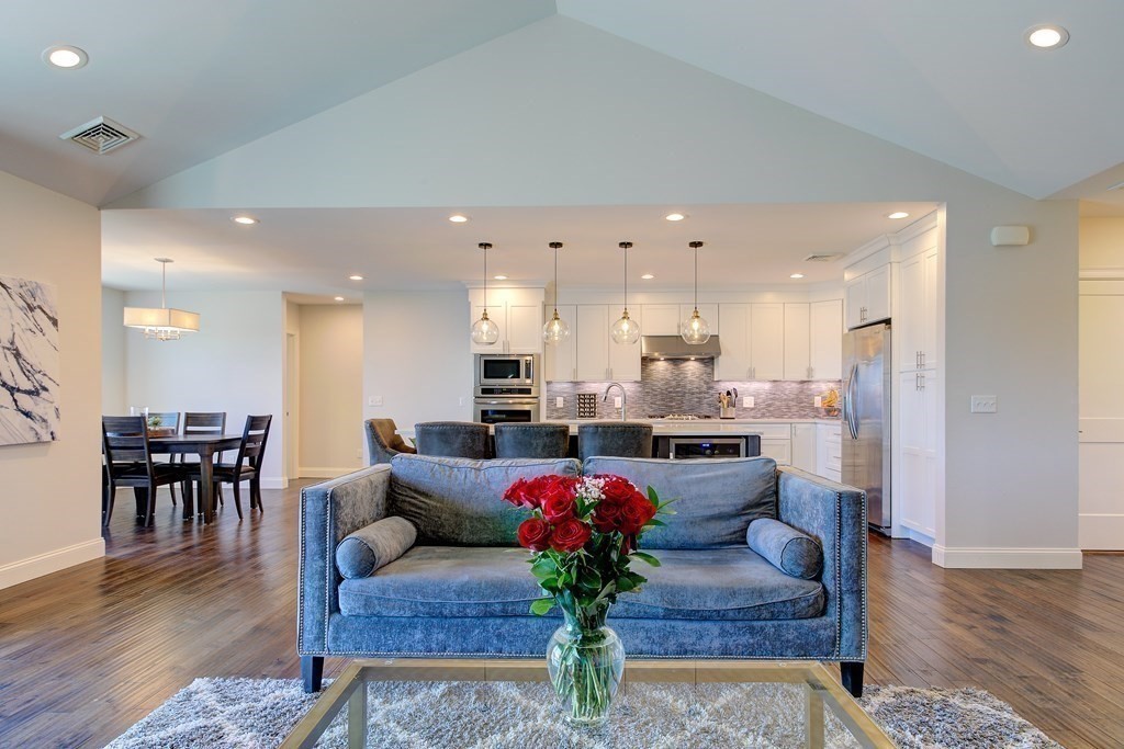 304 Line Road Fall River, MA 02721 - Photo 11 of 42