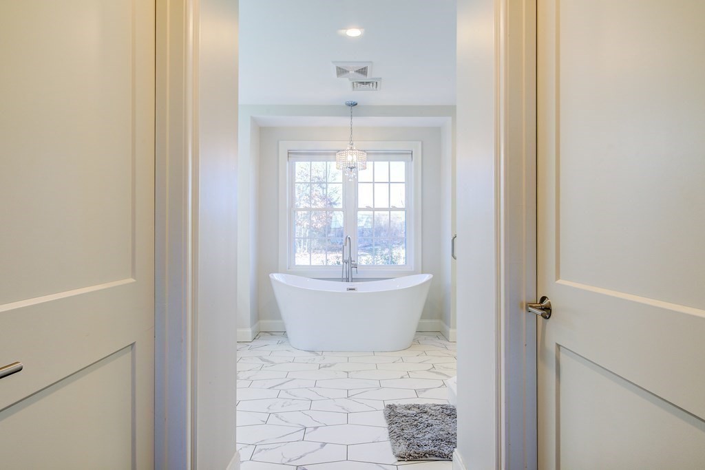 304 Line Road Fall River, MA 02721 - Photo 24 of 42