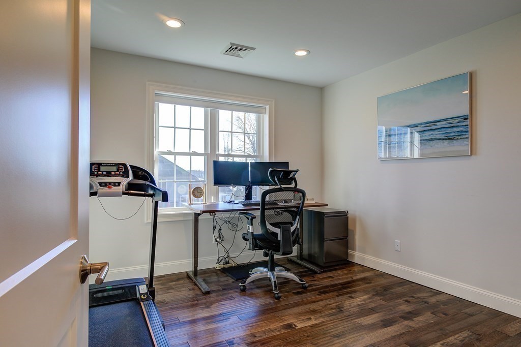 304 Line Road Fall River, MA 02721 - Photo 31 of 42