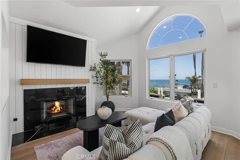 $7,995,000 | 2508 Ocean Boulevard, Corona del Mar, CA 92625