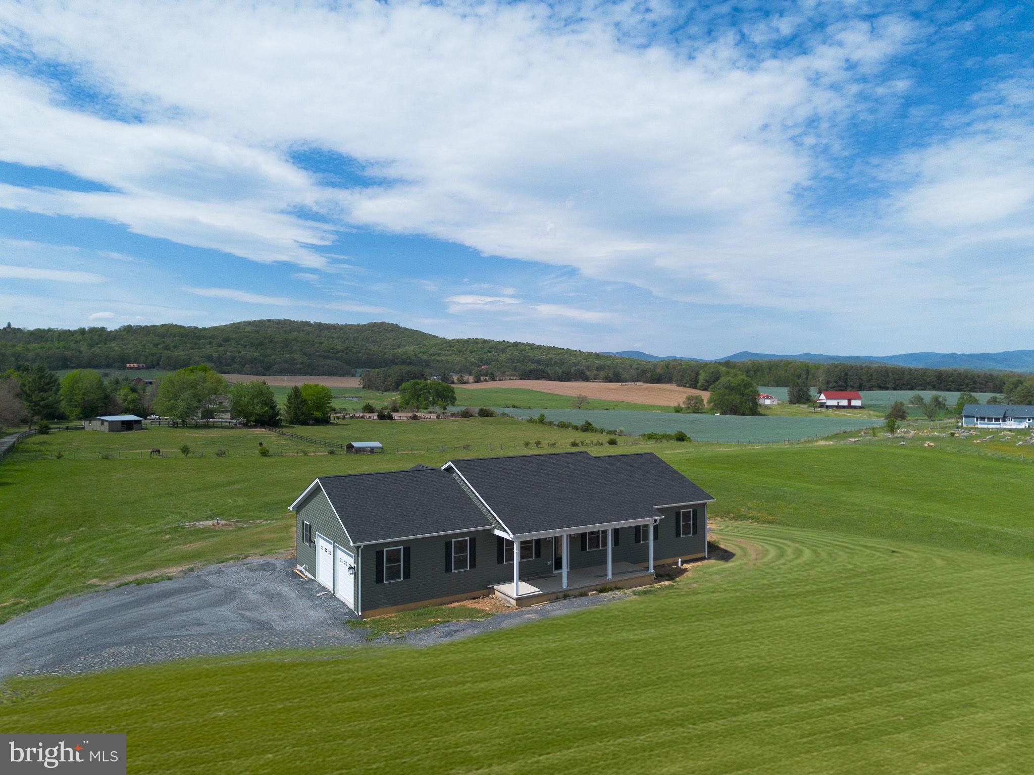 1611 Pleasant View Road Mount Jackson, VA 22842 - Photo 2 of 58 360