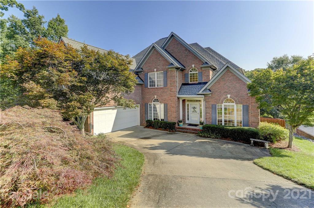 1113 Queen Anne Cove Fort Mill, SC 29708 - Photo 1 of 36 Gallery Image 1