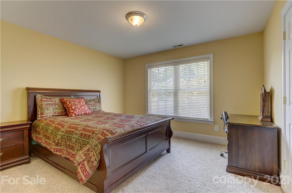 1113 Queen Anne Cove Fort Mill, SC 29708 - Photo 21 of 36 Gallery Image 21