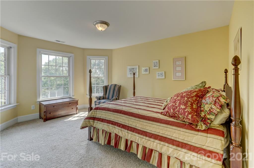 1113 Queen Anne Cove Fort Mill, SC 29708 - Photo 22 of 36 Gallery Image 22