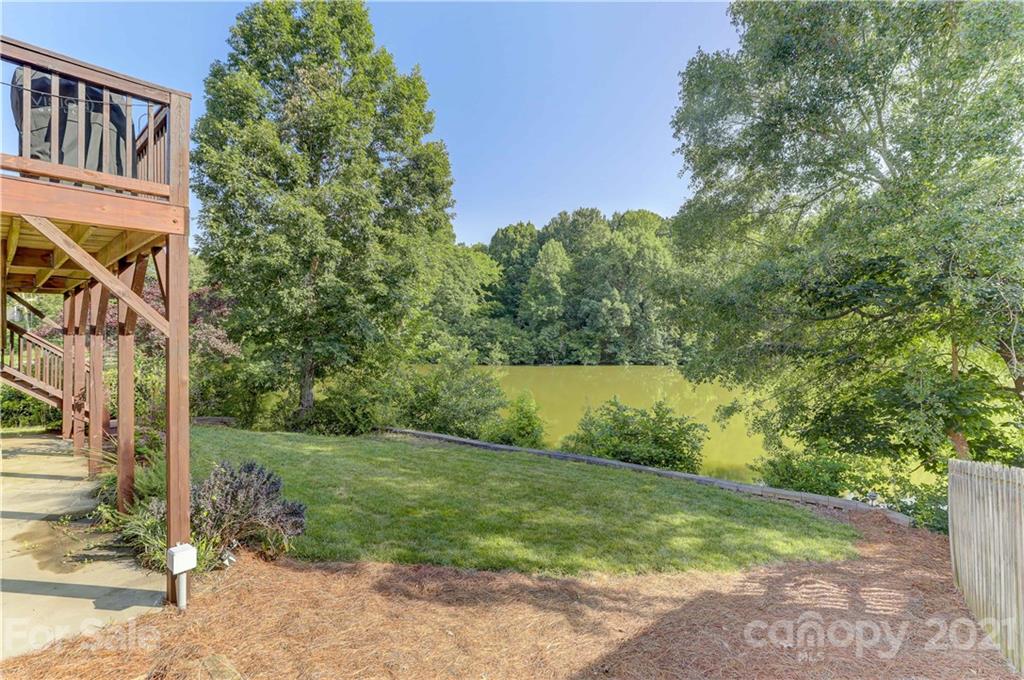 1113 Queen Anne Cove Fort Mill, SC 29708 - Photo 29 of 36 Gallery Image 29