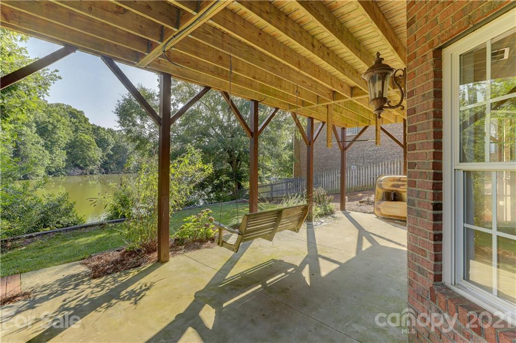 1113 Queen Anne Cove Fort Mill, SC 29708 - Photo 36 of 36 Gallery Image 36