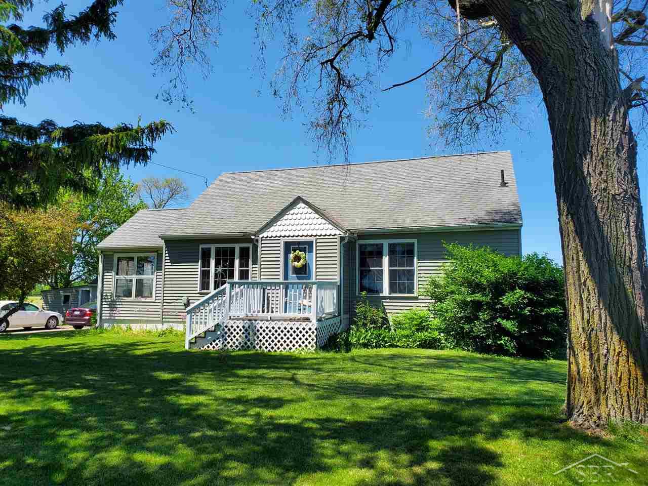 6285 North Center Road Saginaw, MI 48604 - Photo 4 of 28 50012815-3.JPG