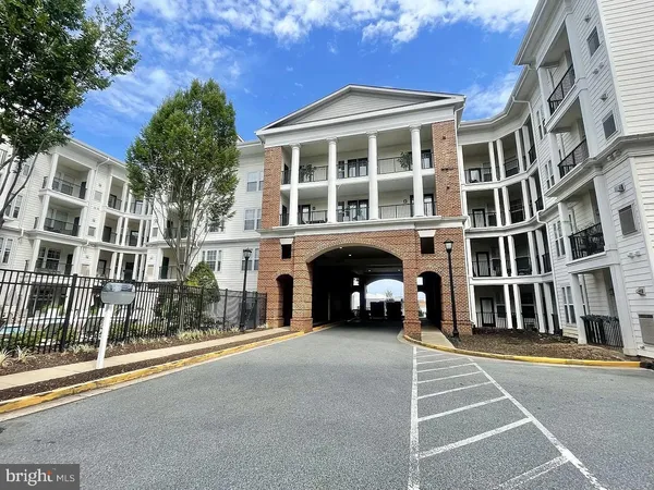 $315,000 | 17 Granite Place, Unit 193, Gaithersburg, MD 20878