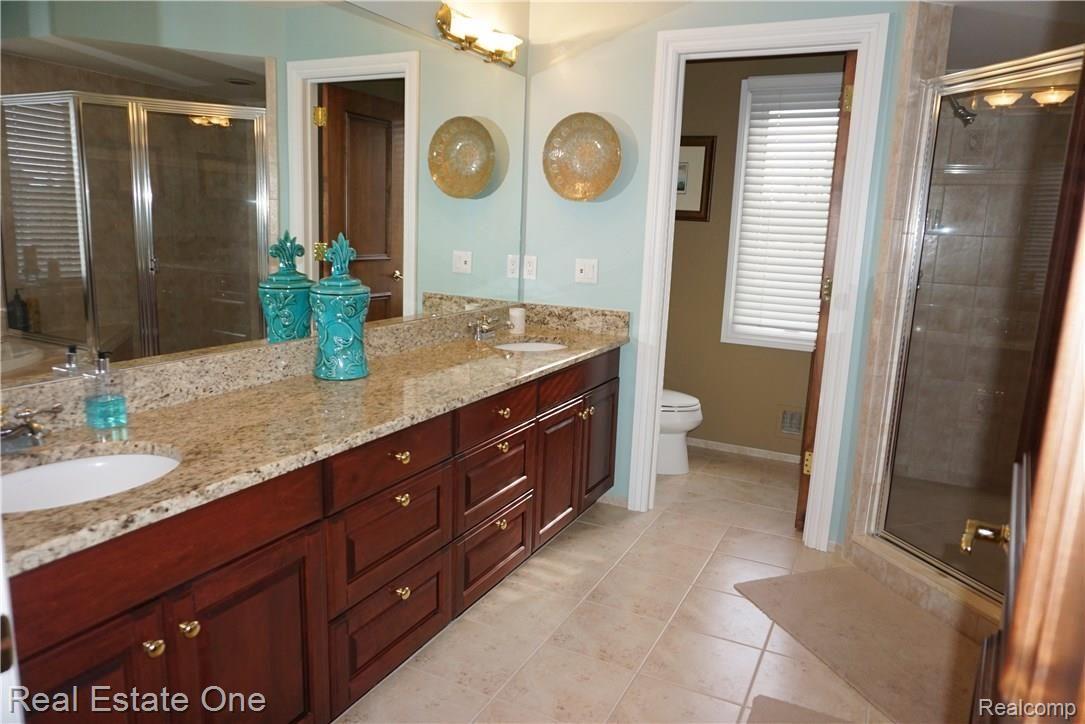 4710 Goodison Pl Drive Rochester, MI 48306 - Photo 28 of 46 DSC03301.JPG