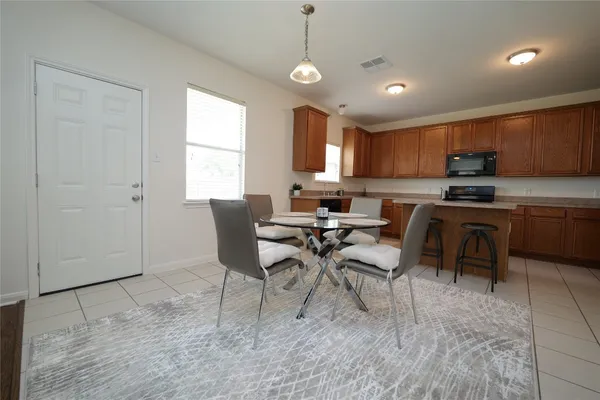$2,150 | 1203 Lavender Shade Court, Houston, TX 77073