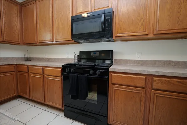 $2,150 | 1203 Lavender Shade Court, Houston, TX 77073