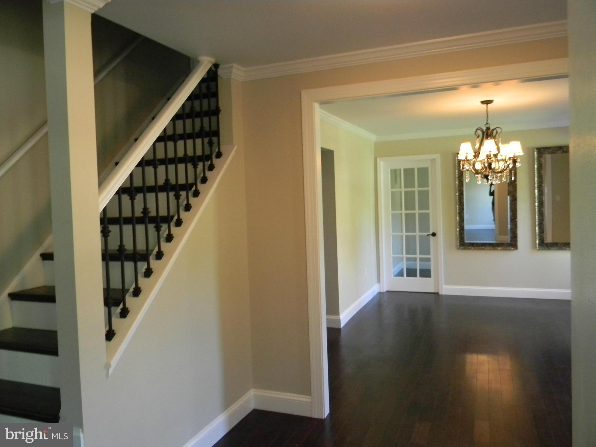2307 Ballycairne Court Reston, VA 20191 - Photo 7 of 30 Interior (General)