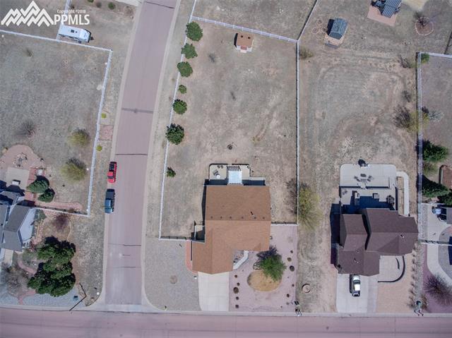 8643 Del Rio Road Peyton, CO 80831 - Photo 5 of 35