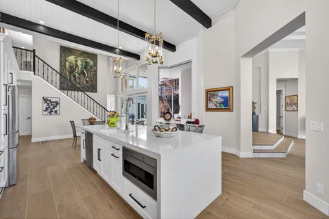 $1,800,000 | 1109 Grand Cay Drive, Palm Beach Gardens, FL 33418