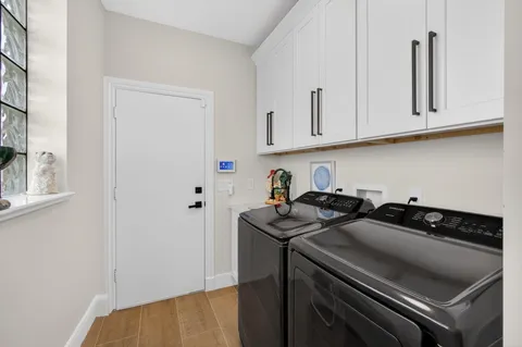 $1,800,000 | 1109 Grand Cay Drive, Palm Beach Gardens, FL 33418