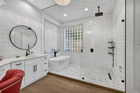 $1,800,000 | 1109 Grand Cay Drive, Palm Beach Gardens, FL 33418