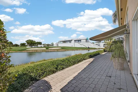 $1,800,000 | 1109 Grand Cay Drive, Palm Beach Gardens, FL 33418