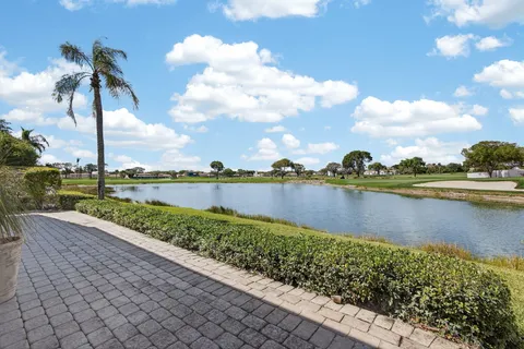 $1,800,000 | 1109 Grand Cay Drive, Palm Beach Gardens, FL 33418