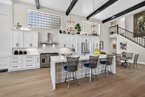 $1,800,000 | 1109 Grand Cay Drive, Palm Beach Gardens, FL 33418