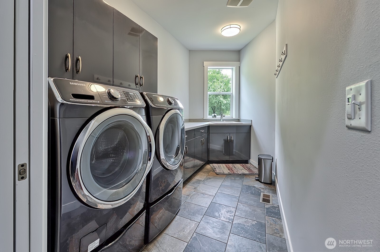 936 West Axton Road Ferndale, WA 98248 - Photo 16 of 39 Gallery Image 16