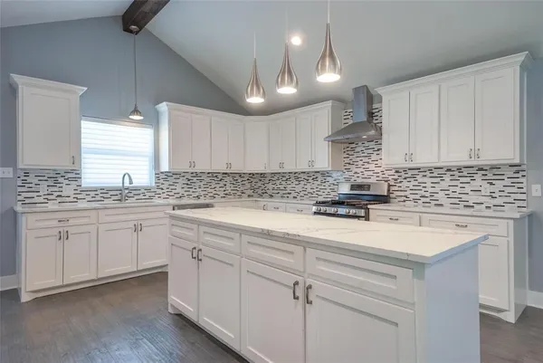 $9,000 | 11224 Jamestown Road, Dallas, TX 75230