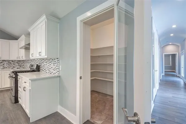 $9,000 | 11224 Jamestown Road, Dallas, TX 75230