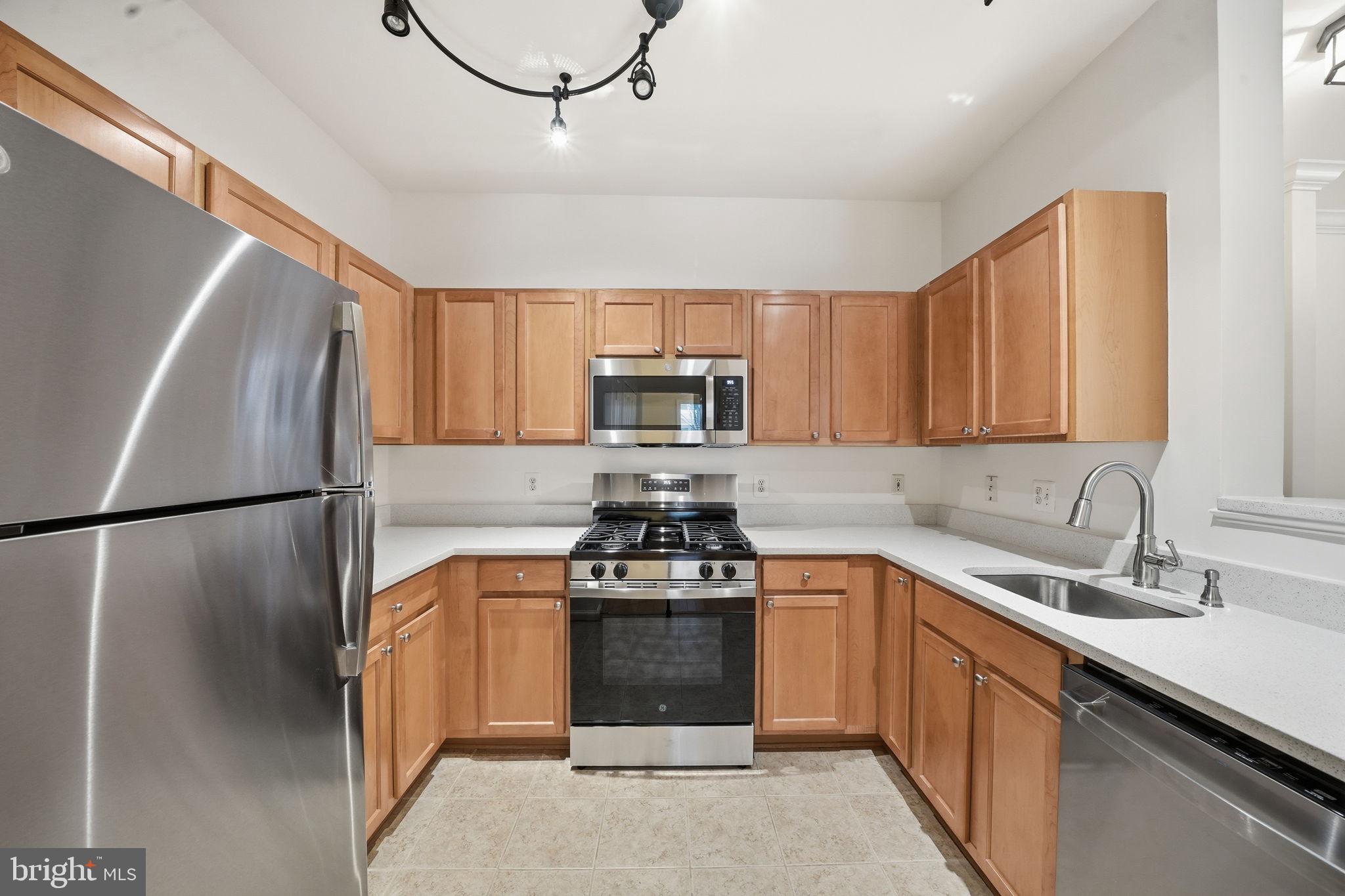 12000 Market Street, Unit 162 Reston, VA 20190 - Photo 10 of 26