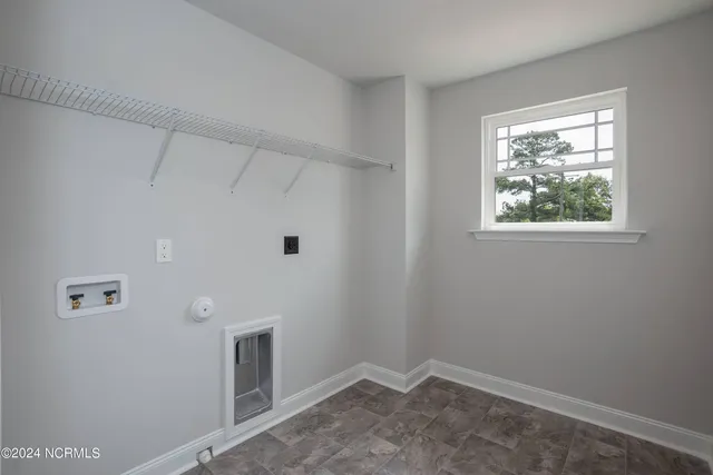 $406,900 | 745 Greenwich Place, Richlands, NC 28574