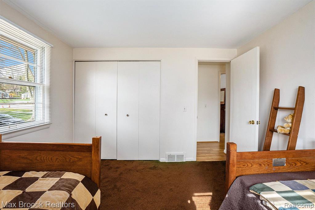 29008 Farmington Road Farmington Hills, MI 48334 - Photo 15 of 29