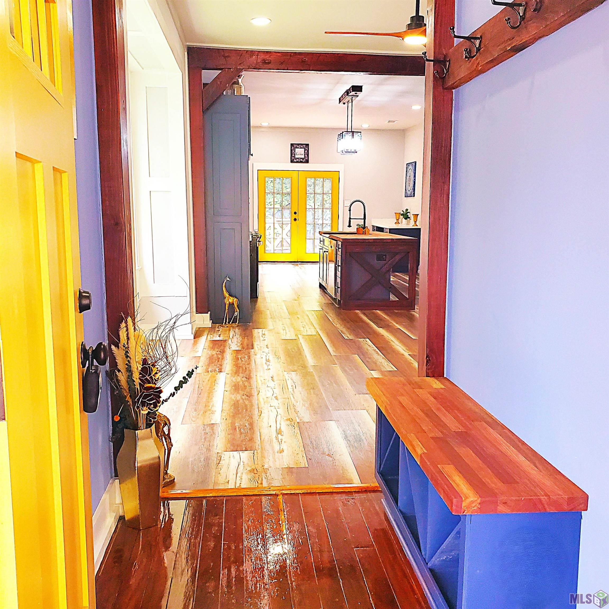 830 East Boulevard Baton Rouge, LA 70802 - Photo 4 of 37 Foyer