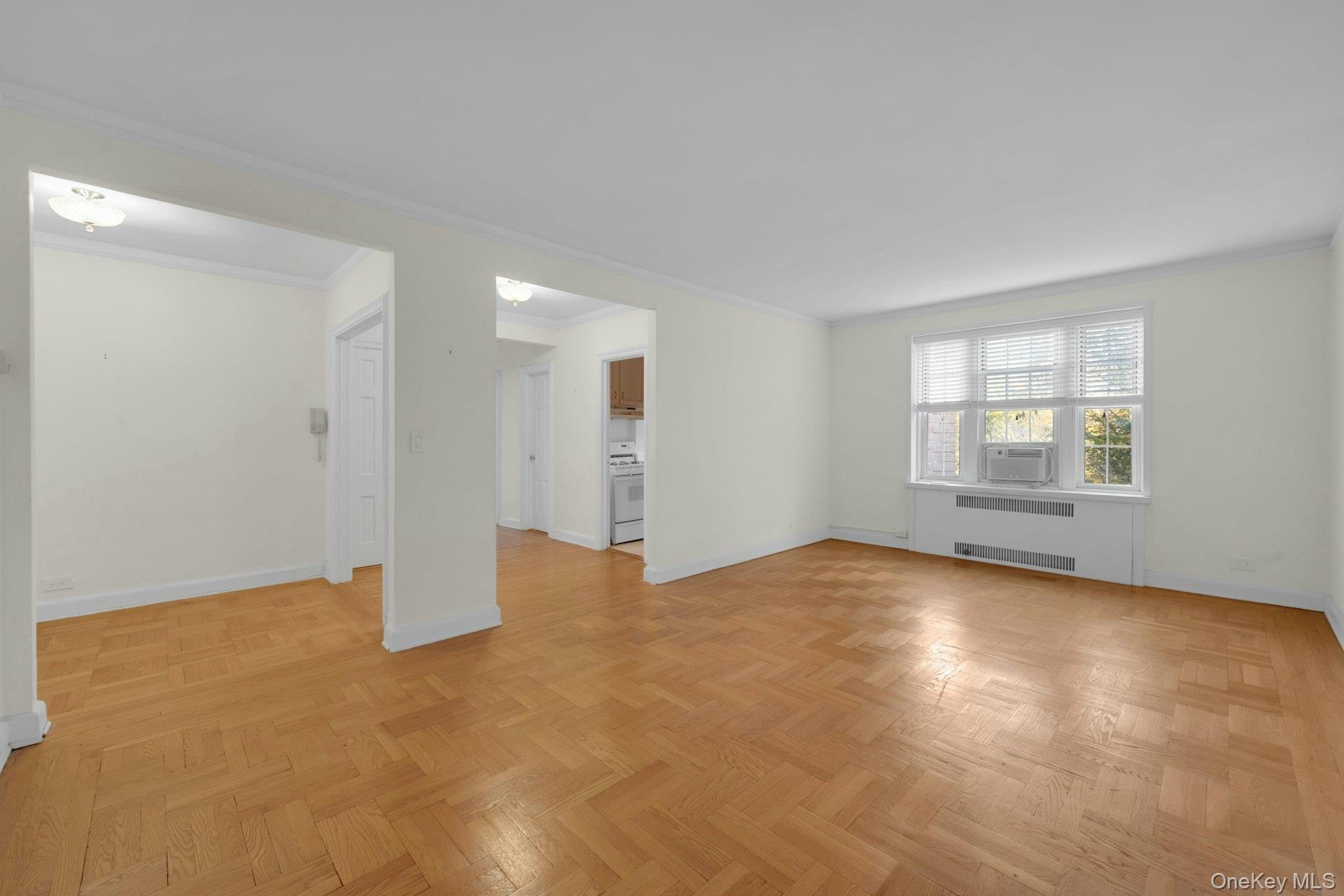 5 Midland Gardens, Unit 3M Bronxville, NY 10708 - Photo 8 of 19
