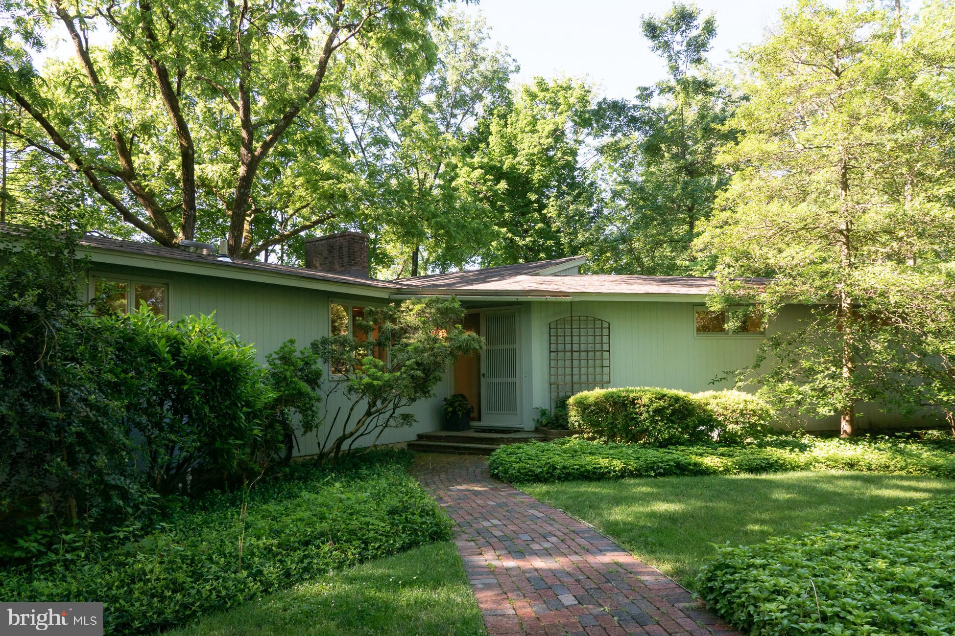 30 Russell Road Princeton, NJ 08540 - Photo 2 of 26 Front exterior