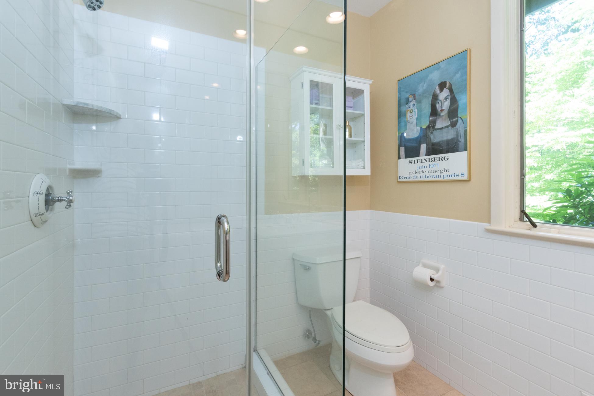 30 Russell Road Princeton, NJ 08540 - Photo 19 of 26 Hall bath by the family room and a bedroom