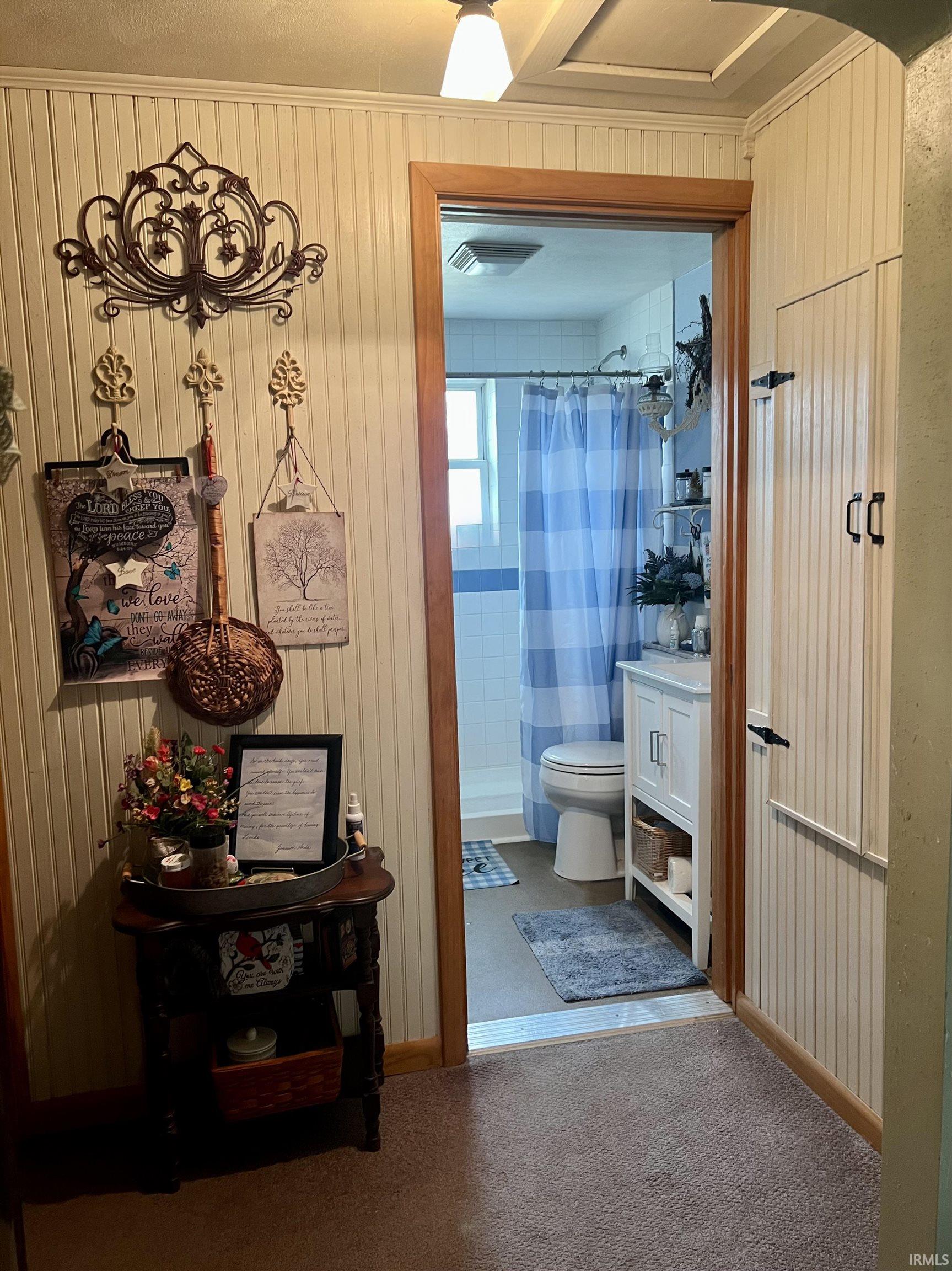 533 Highway 60 Mitchell, IN 47446 - Photo 16 of 35