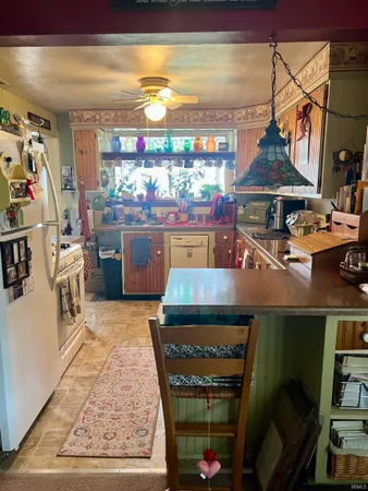 $157,900 | 533 Highway 60, Mitchell, IN 47446