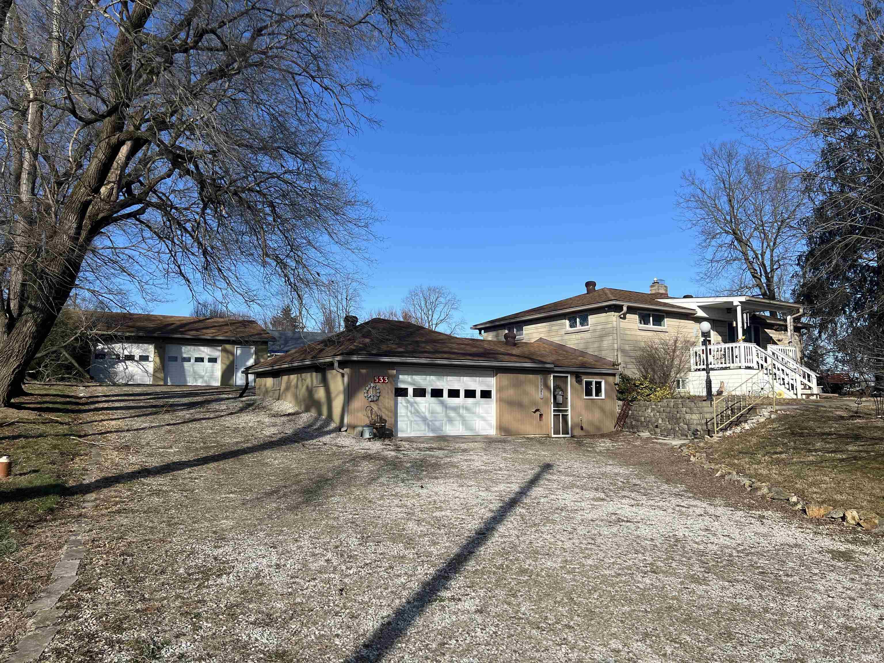 533 Highway 60 Mitchell, IN 47446 - Photo 32 of 35