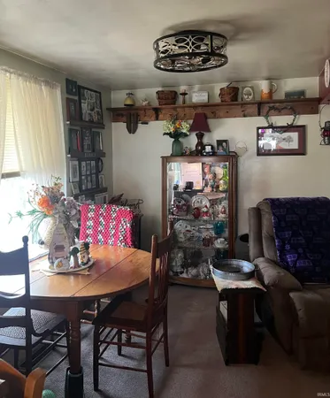 $157,900 | 533 Highway 60, Mitchell, IN 47446