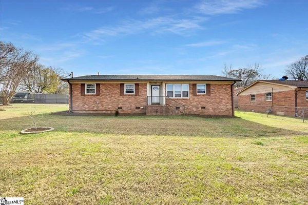 $223,000 | 132 Waverly Street, Easley, SC 29642