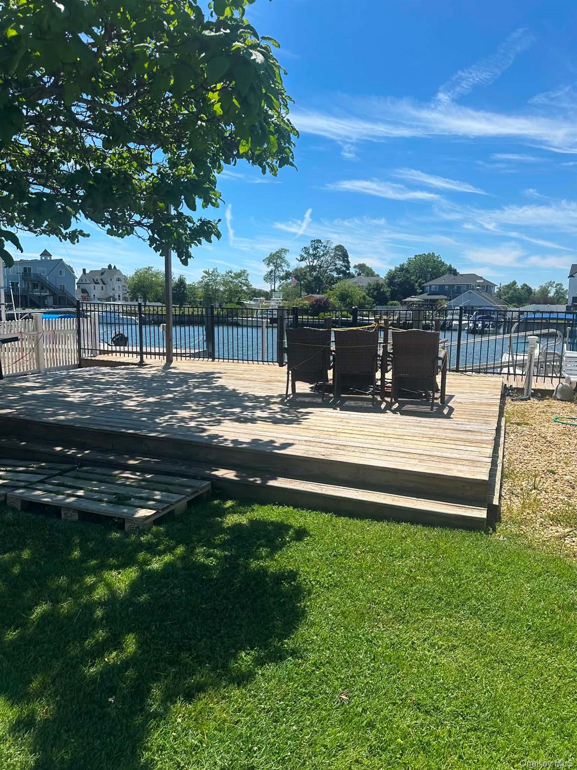 35 Shore Road Amityville, NY 11701 - Photo 9 of 9
