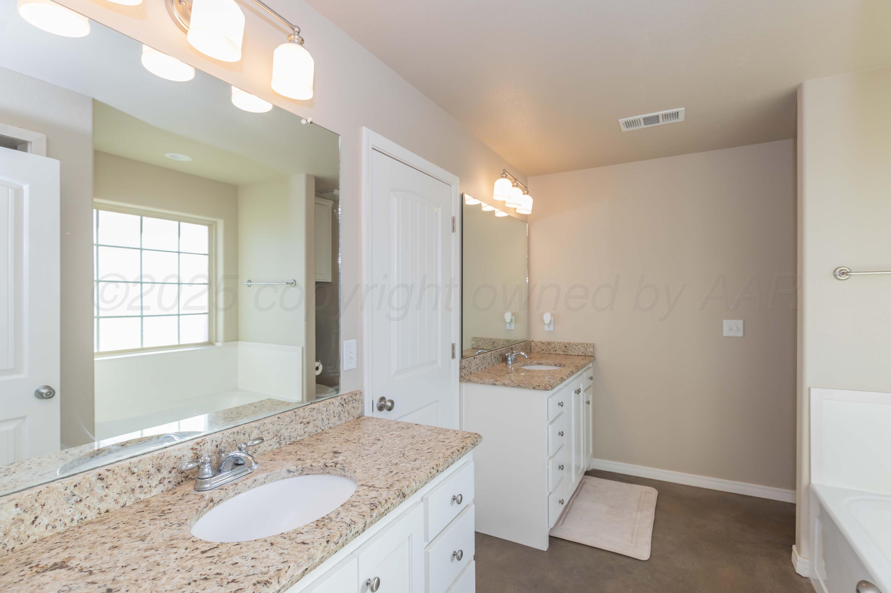 5050 South Blessen Road Amarillo, TX 79119 - Photo 30 of 40 PRIMARY BATH VIEW 1