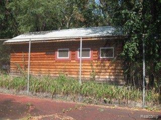 4870 Dover Road Bloomfield Hills, MI 48304 - Photo 14 of 25 Huge shed or artist studio