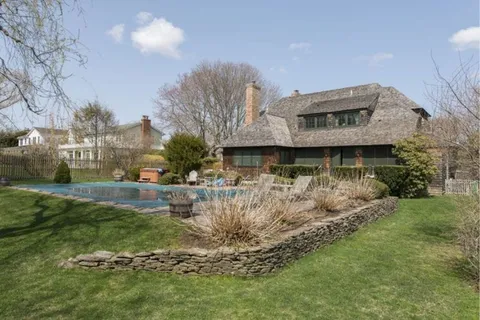 31 Gansett Lane, Amagansett, NY 11930